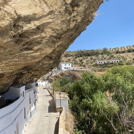 Casa Entre Rocas Setenil Setenil De Las Bodegas Buitenkant foto